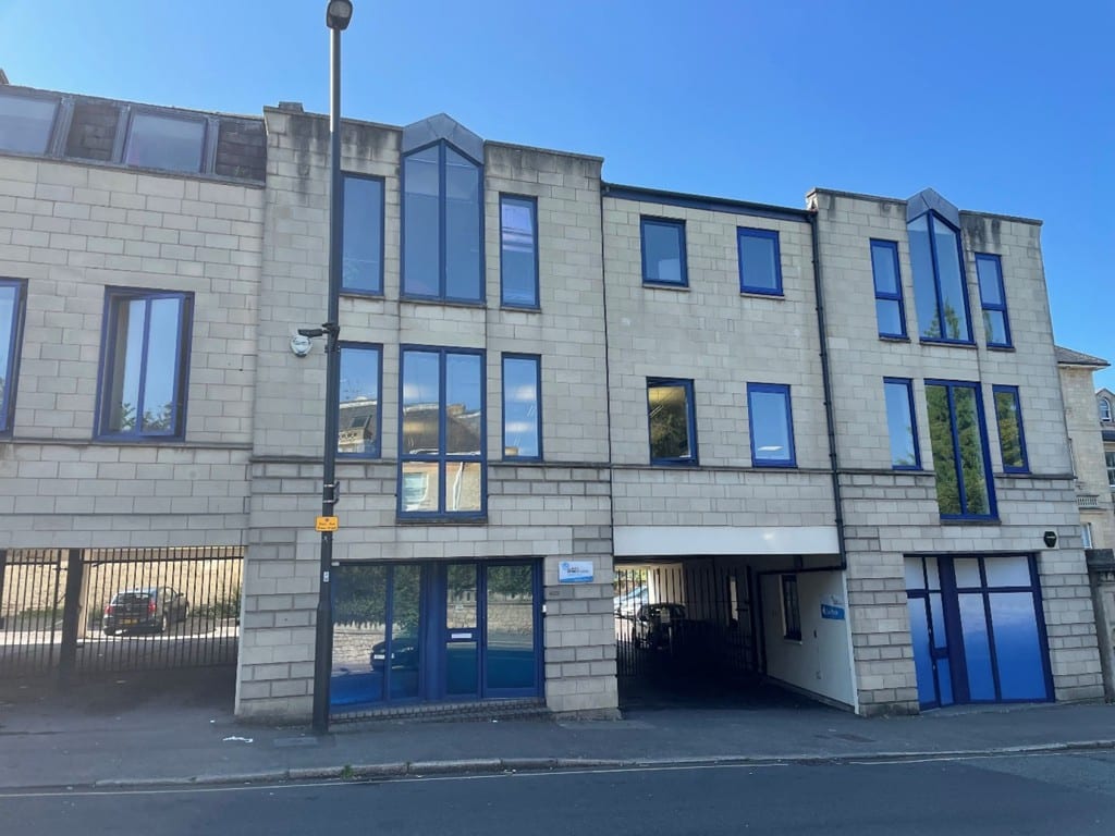 124 Wells Road, Bath, Somerset, BA2 3AH